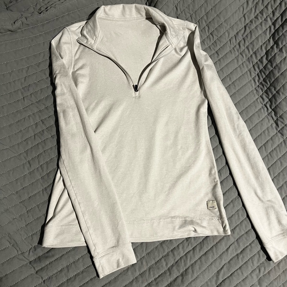 Vuori Women's Cream/White Quarter-Zip Sweater
